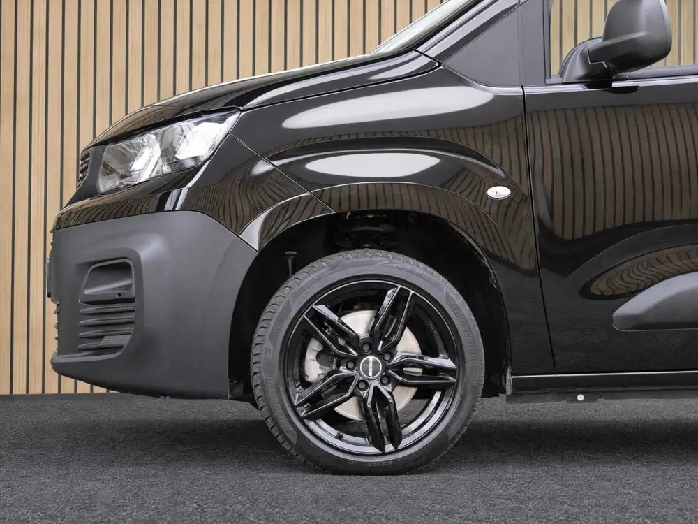 Peugeot Partner 1.5 BlueHDi 130 EAT8 S&S L1 uit 2023, foto 12
