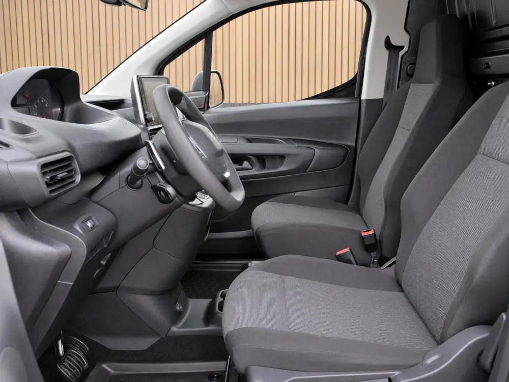 Peugeot Partner 1.5 BlueHDi 130 EAT8 S&S L1 uit 2023, foto 13