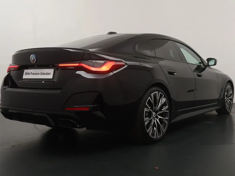 BMW 4-serie 4-serie Gran Coupé M440i xDrive uit 2022, foto 9