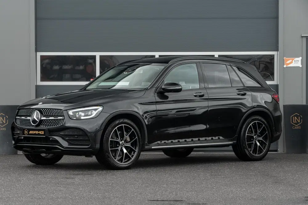 Mercedes-Benz GLC Mercedes GLC-klasse 300e 4MATIC AMG uit 2020