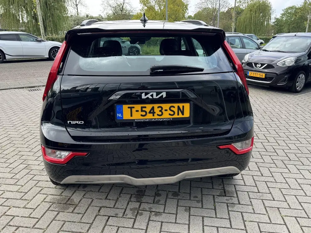 Kia Niro DynamicLine 64.8 kWh Nav uit 2023, foto 2