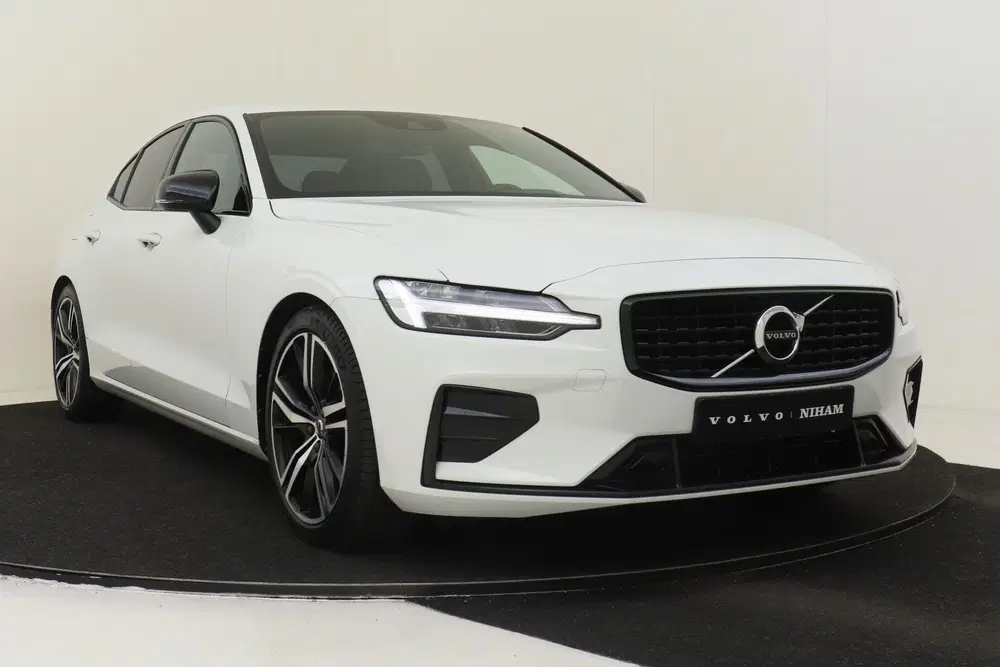 Volvo S60 B3 (M-HYBRID) R-DESIGN -HARMAN uit 2022, foto 11