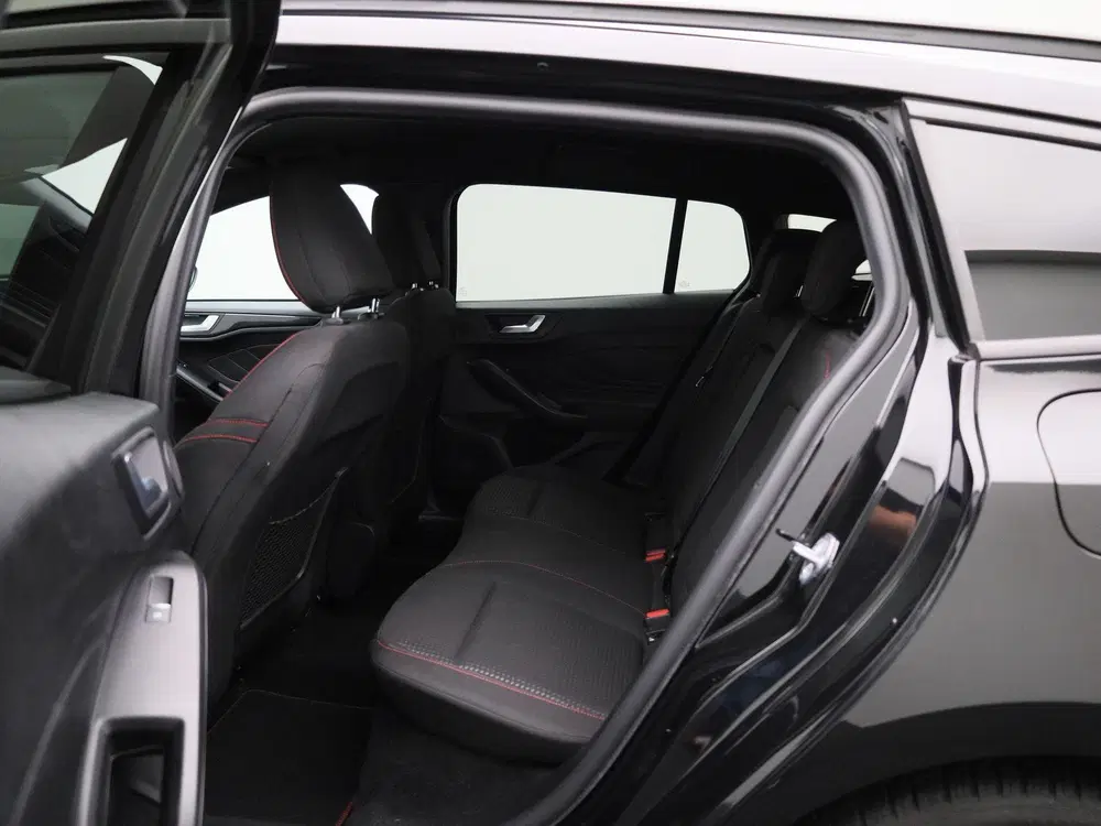 Ford Focus 1.0 EcoBoost ST Line X Business uit 2022, foto 10