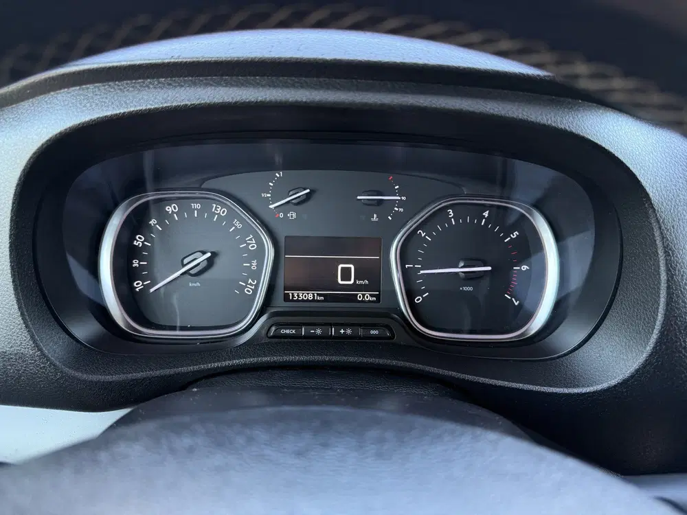 Citroën Jumpy 2.0 BlueHDI 123 PK SPORT uit 2019, foto 13