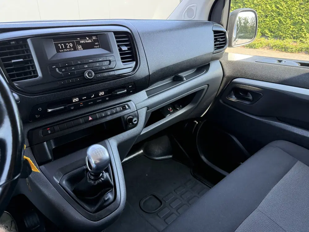 Citroën Jumpy 2.0 BlueHDI 123 PK SPORT uit 2019, foto 15