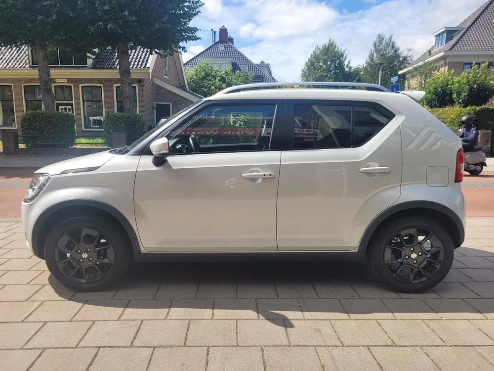 Suzuki Ignis 1.2 Smart Hybrid Stijl uit 2019, foto 3