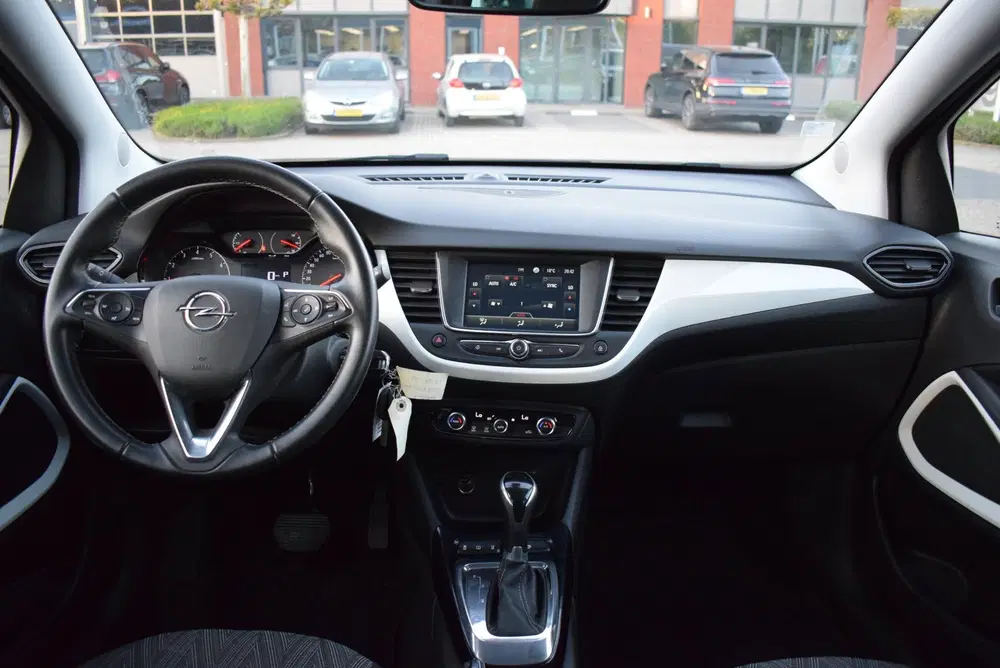 Opel Crossland 1.2 Turbo Innovation uit 2020, foto 15