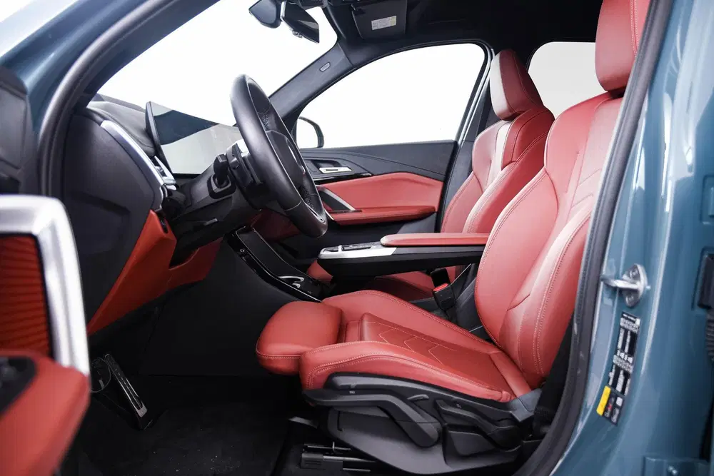 BMW iX1 eDrive20 67 kWh M Sport Edition Driving As uit 2025, foto 4
