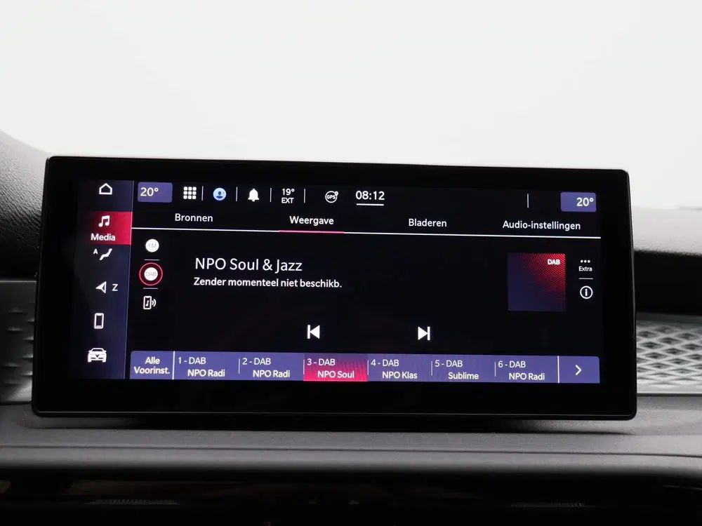 Alfa Romeo Tonale 1.5T Hybrid Sprint uit 2023, foto 15