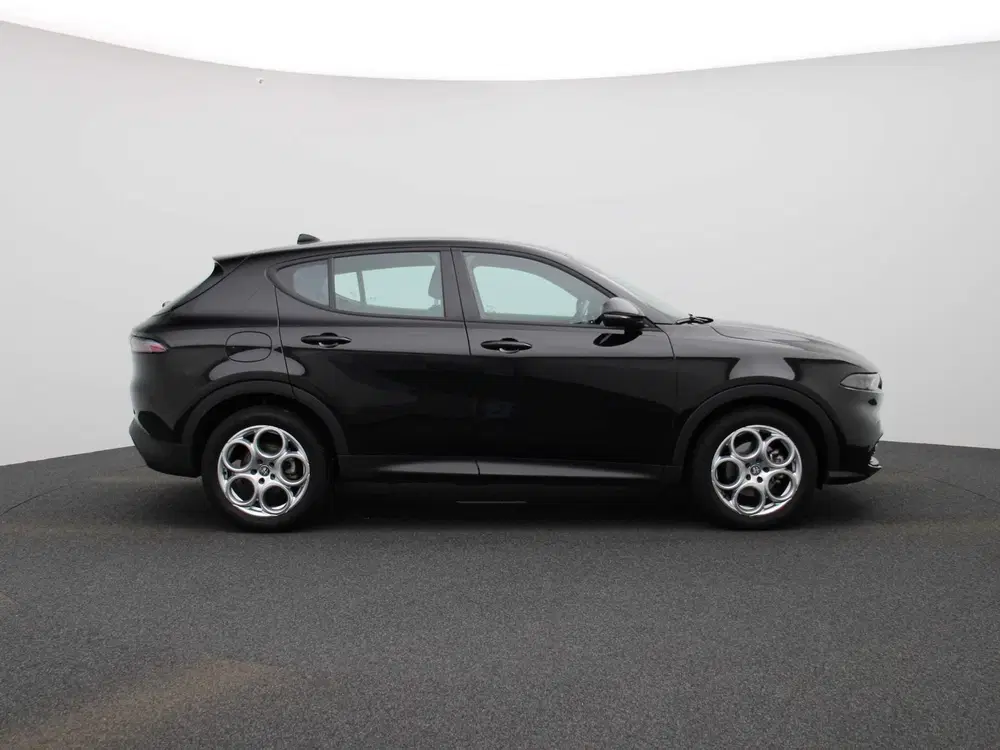 Alfa Romeo Tonale 1.5T Hybrid Sprint uit 2023, foto 7