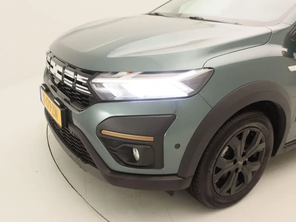Dacia Jogger TCe 110 Extreme 7p. uit 2024, foto 15