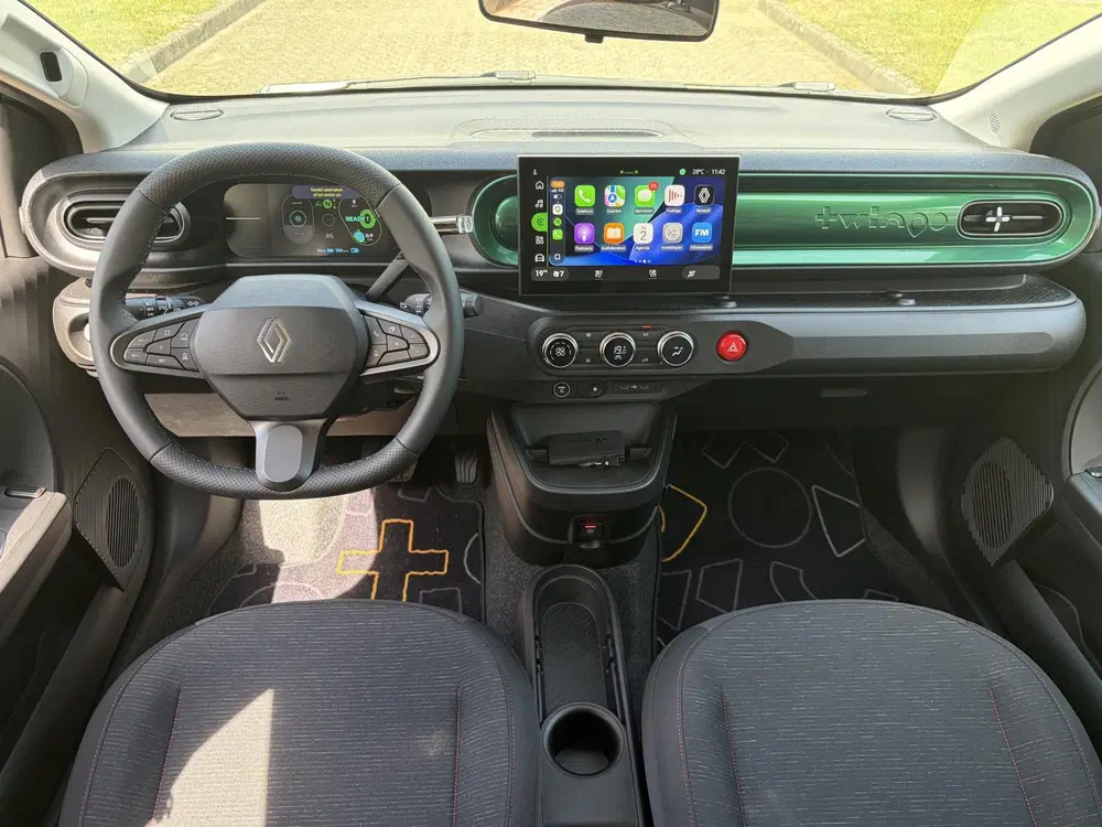 Renault Twingo urban range techno 27.5 kWh uit 2026, foto 2