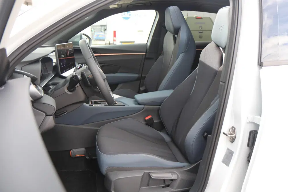 Cupra Terramar 1.5 TSI 204pk e-Hybrid uit 2026, foto 4