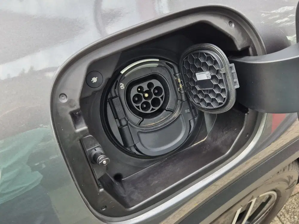 Mercedes-Benz GLA AUTOMAAT uit 2023, foto 13