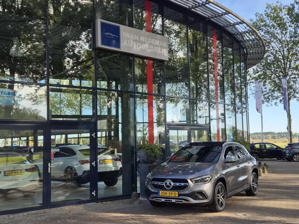 Mercedes-Benz GLA AUTOMAAT uit 2023, foto 3