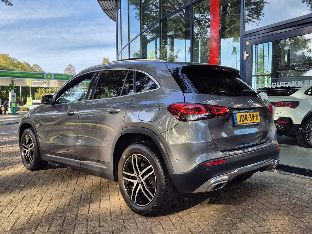 Mercedes-Benz GLA AUTOMAAT uit 2023, foto 5
