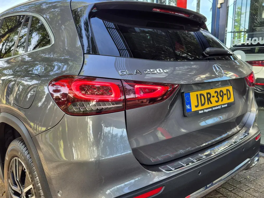 Mercedes-Benz GLA AUTOMAAT uit 2023, foto 6