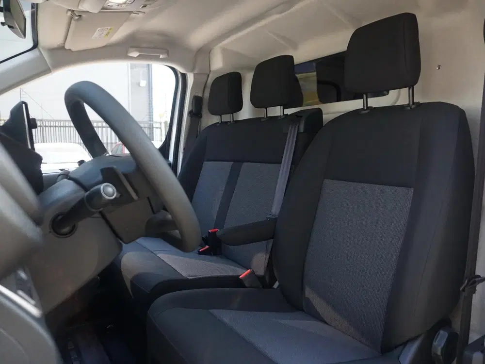 Opel Vivaro L2 75 kWh uit 2026, foto 11