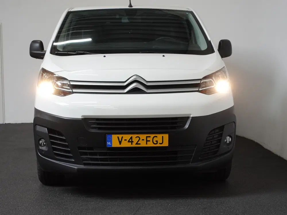Citroën Jumpy Citroen Jumpy 120PK L3 Club Sport Edition uit 2021, foto 7