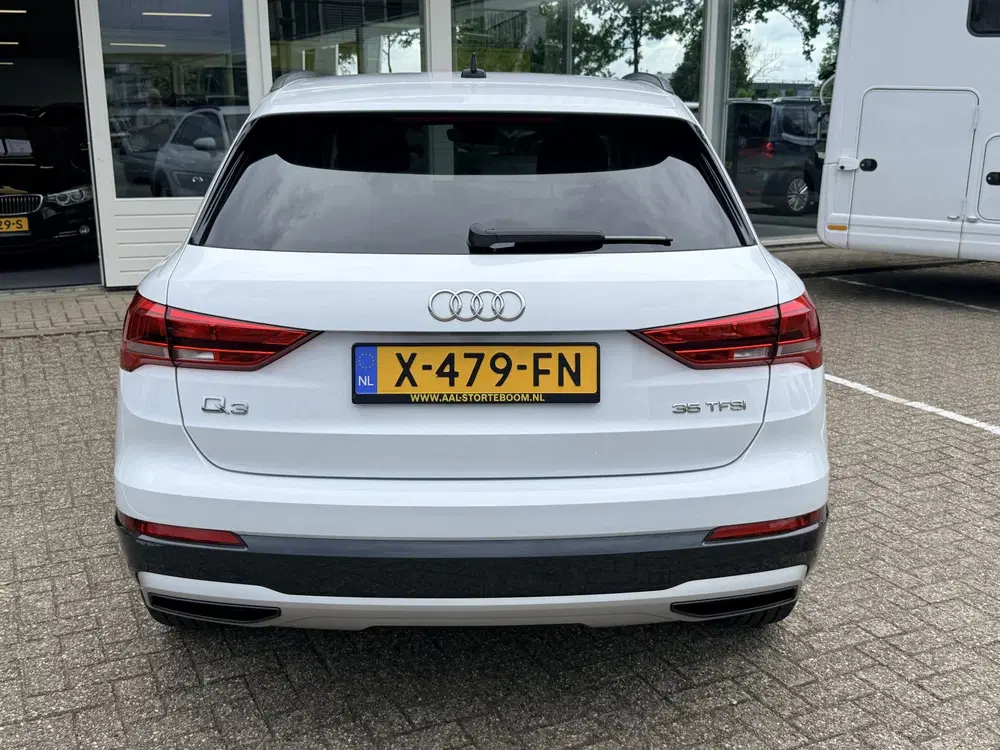 Audi Q3 35 TFSI Advanced edition uit 2022, foto 10