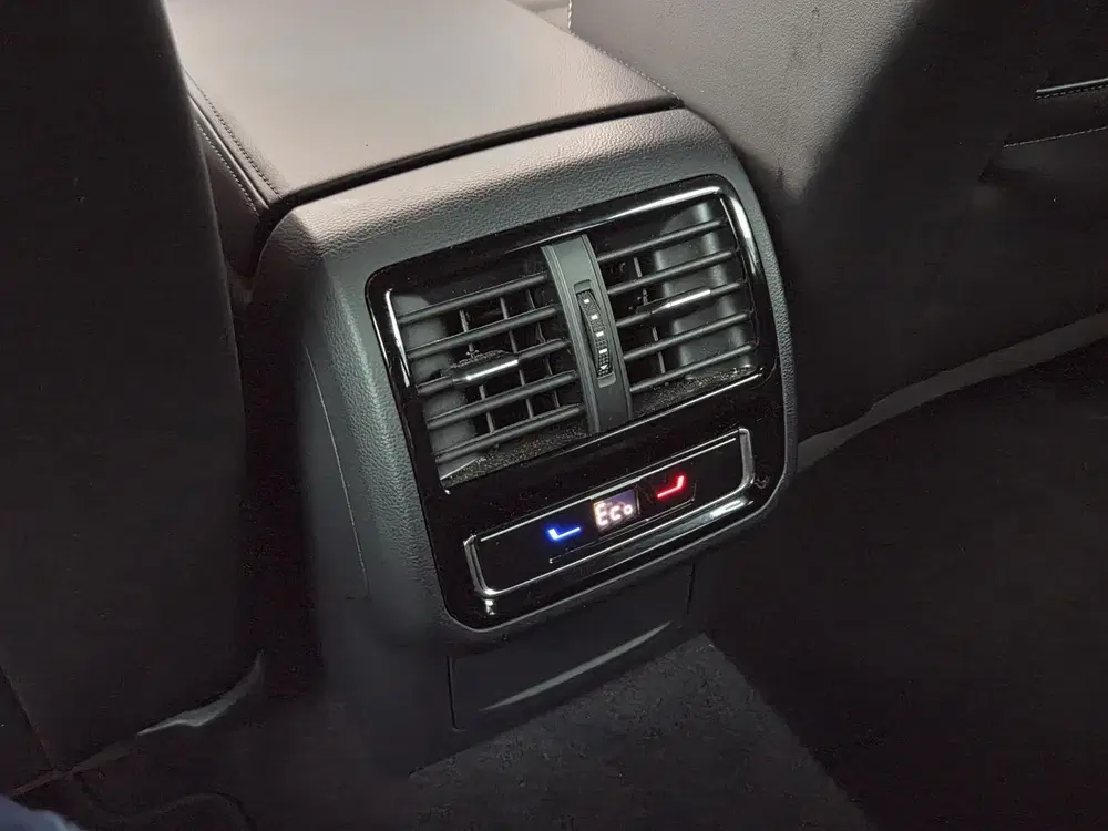 Volkswagen Passat 1.4 TSI PHEV GTE Business uit 2023, foto 11