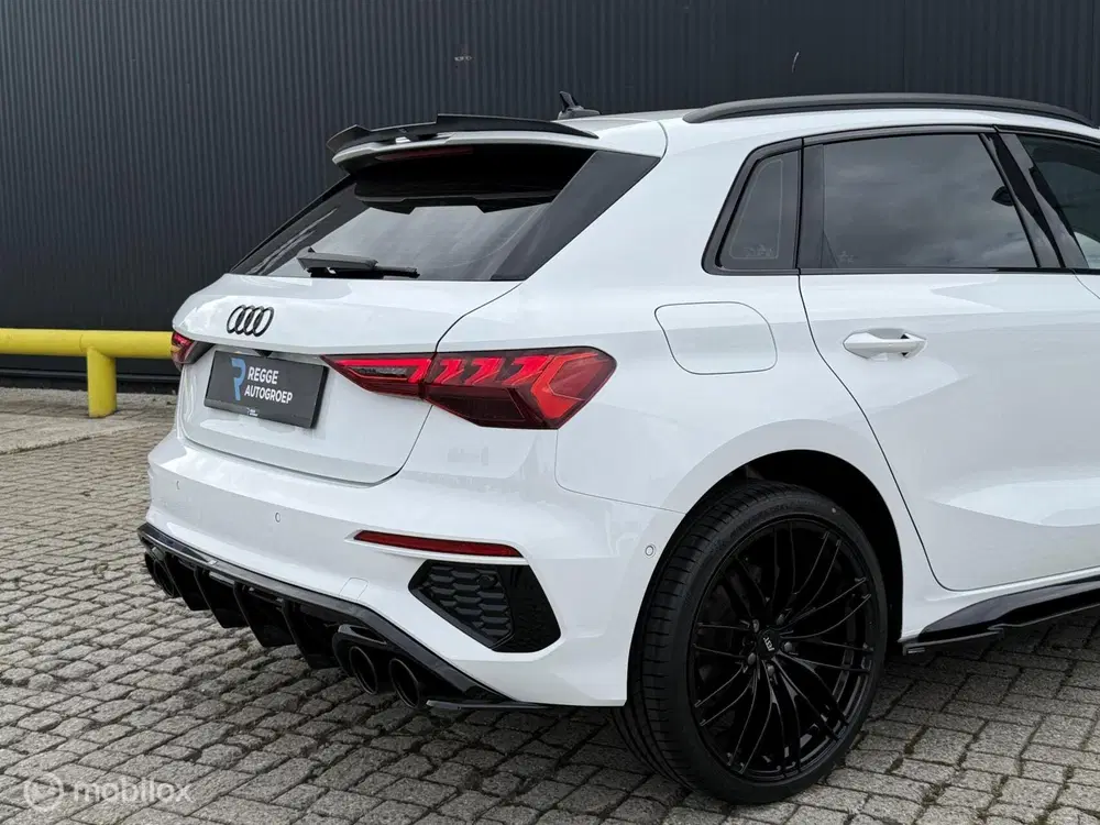 Audi A3 30 TFSI S-Line MAXTON uit 2021, foto 10