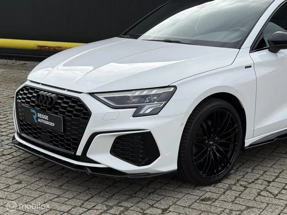 Audi A3 30 TFSI S-Line MAXTON uit 2021, foto 5