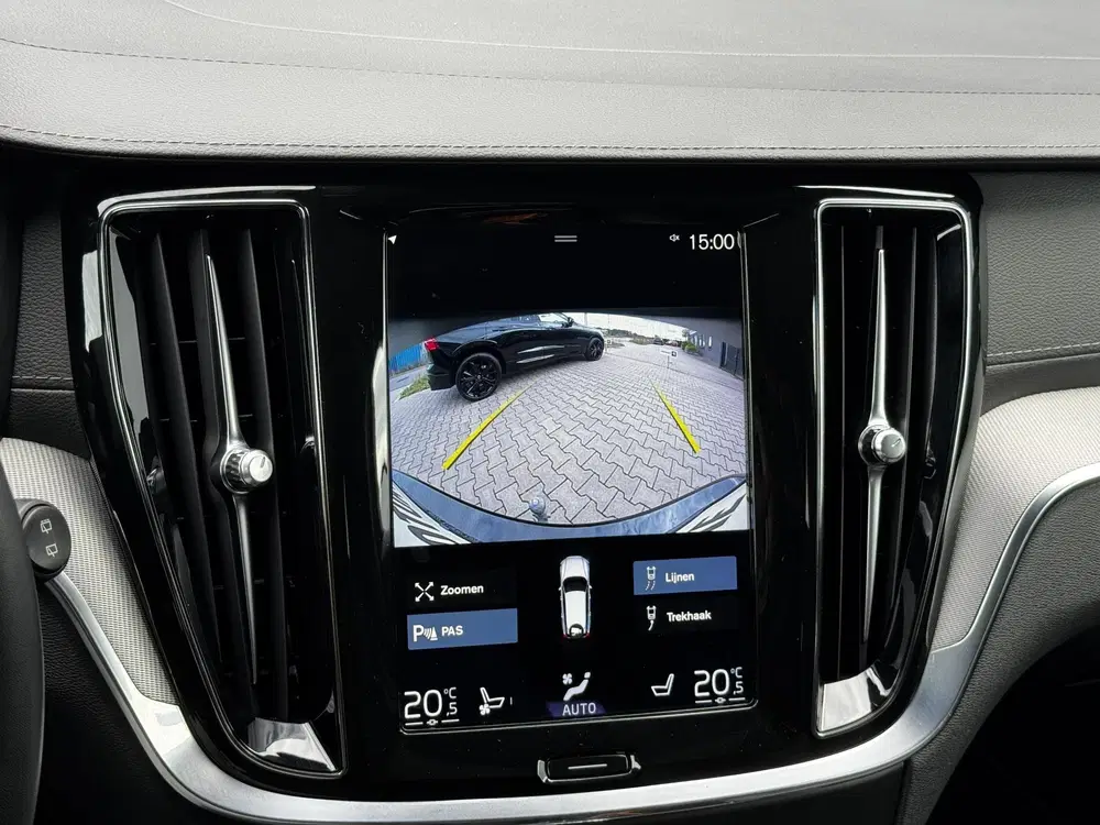 Volvo V60 2.0 T6 Recharge AWD R-Design Long Range uit 2022, foto 14