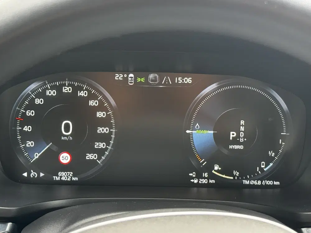Volvo V60 2.0 T6 Recharge AWD R-Design Long Range uit 2022, foto 5