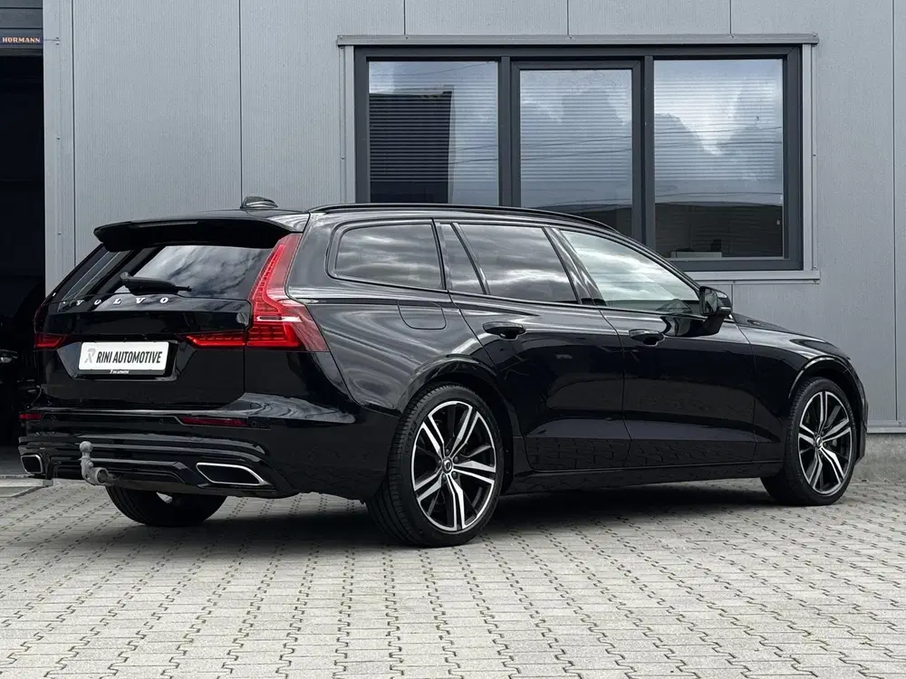 Volvo V60 2.0 T6 Recharge AWD R-Design Long Range uit 2022, foto 7