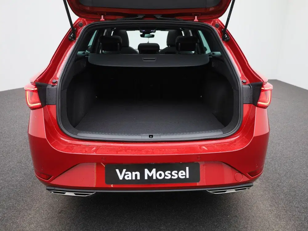 SEAT Leon 1.5 TSI e-Hybrid FR Business 204 PK uit 2026, foto 13