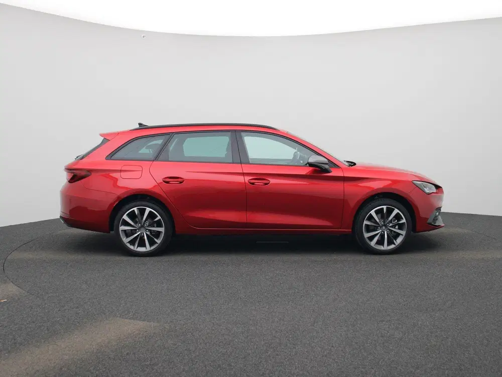 SEAT Leon 1.5 TSI e-Hybrid FR Business 204 PK uit 2026, foto 6
