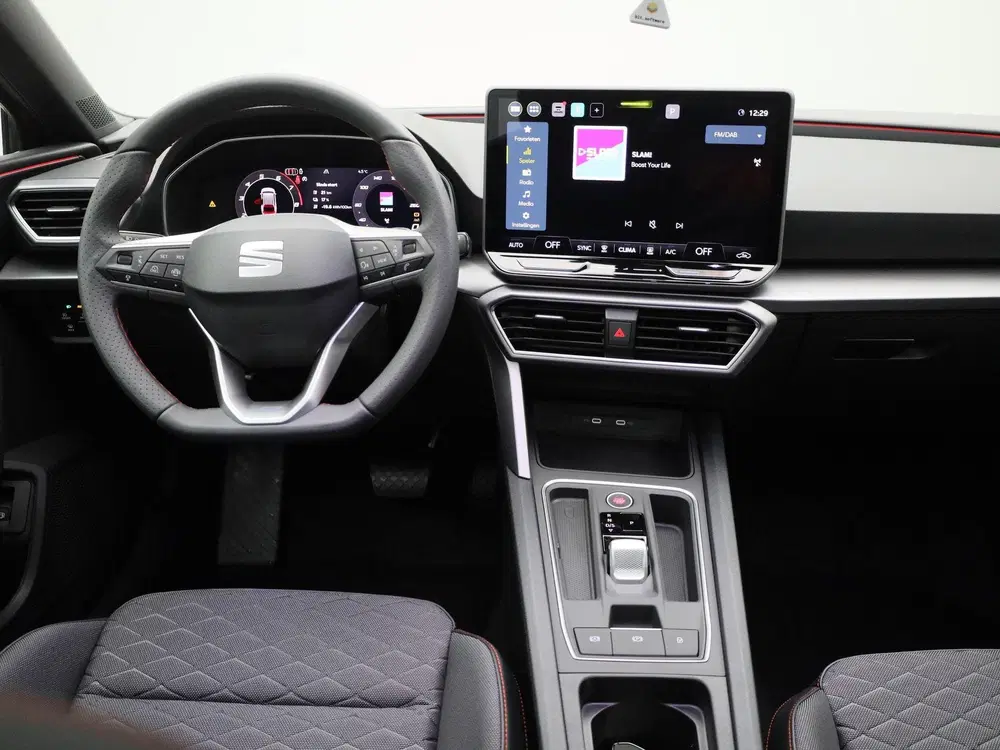 SEAT Leon 1.5 TSI e-Hybrid FR Business 204 PK uit 2026, foto 7