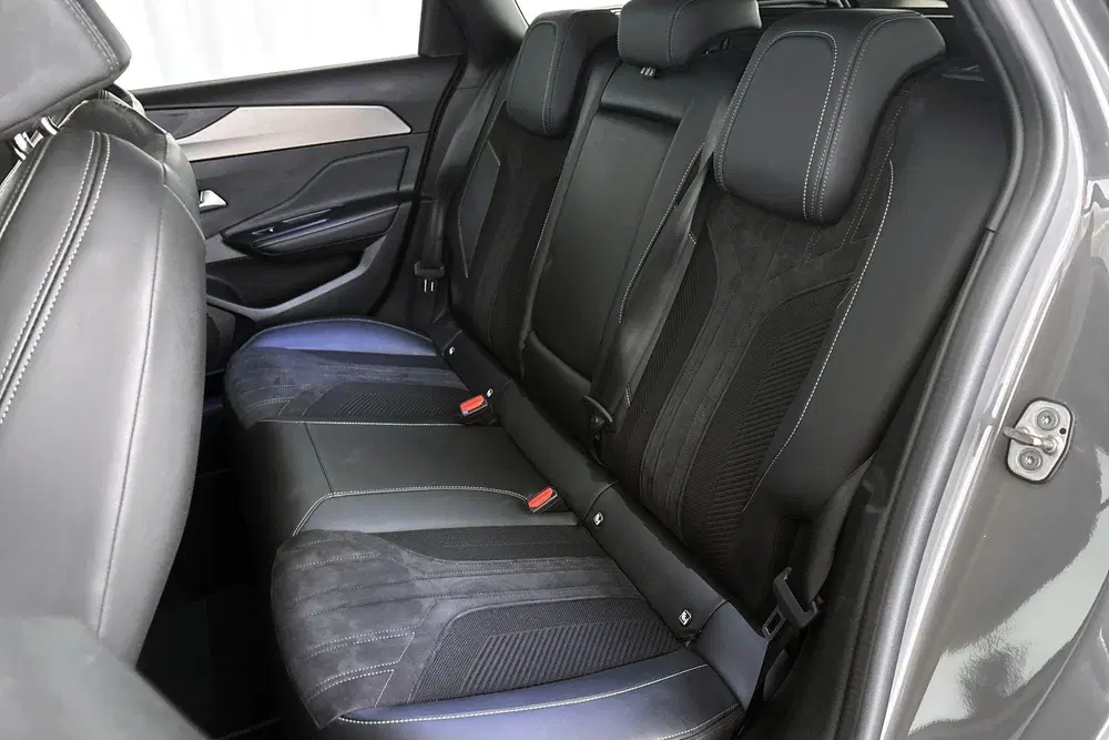 Peugeot 308 1.6 Plug-in Hybrid 180 GT Pano Trekhaak St uit 2024, foto 11