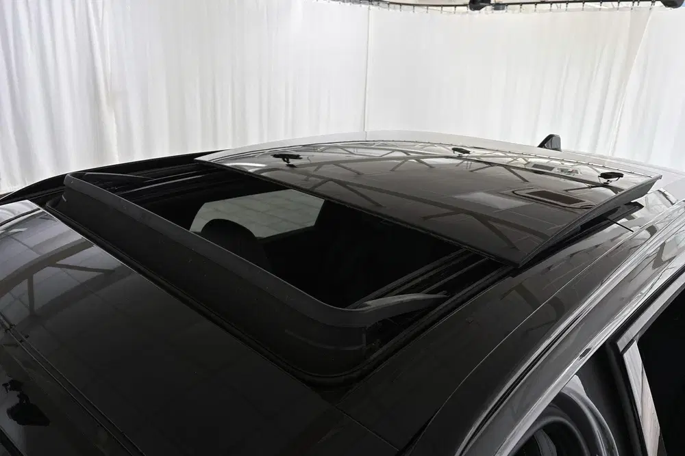 Peugeot 308 1.6 Plug-in Hybrid 180 GT Pano Trekhaak St uit 2024, foto 8