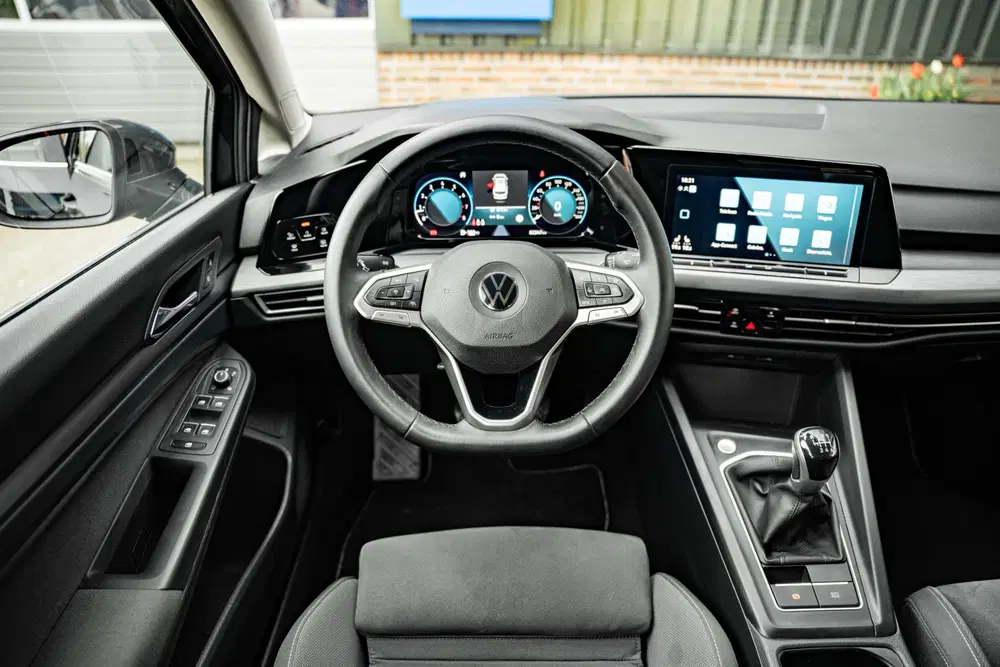 Volkswagen Golf 1.5 eTSI Style uit 2021, foto 13