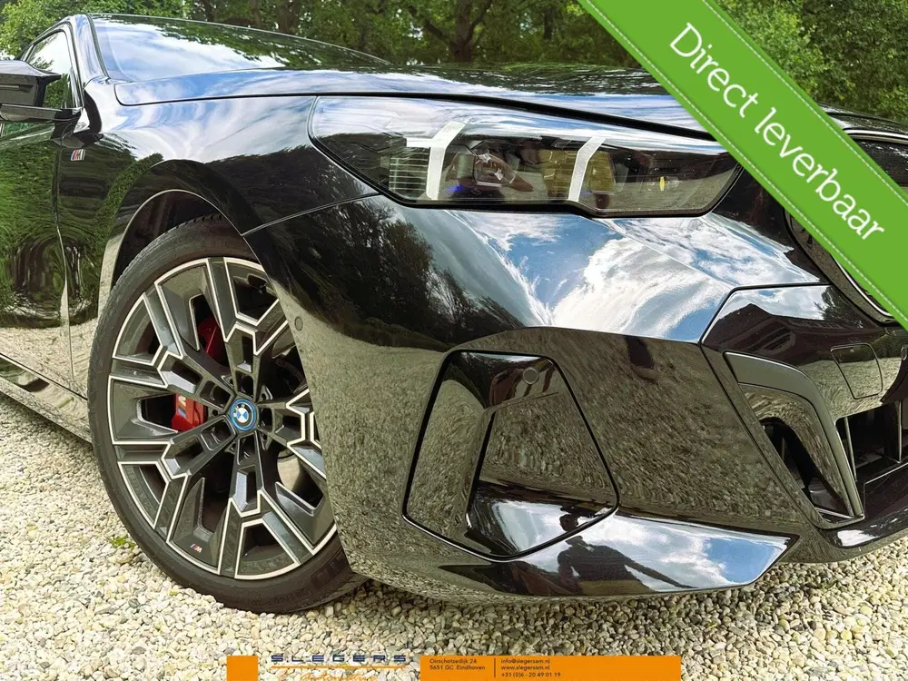 BMW i5 M60 xDrive 84 kWh 600 PK megapower M60 Pro uit 2024, foto 4