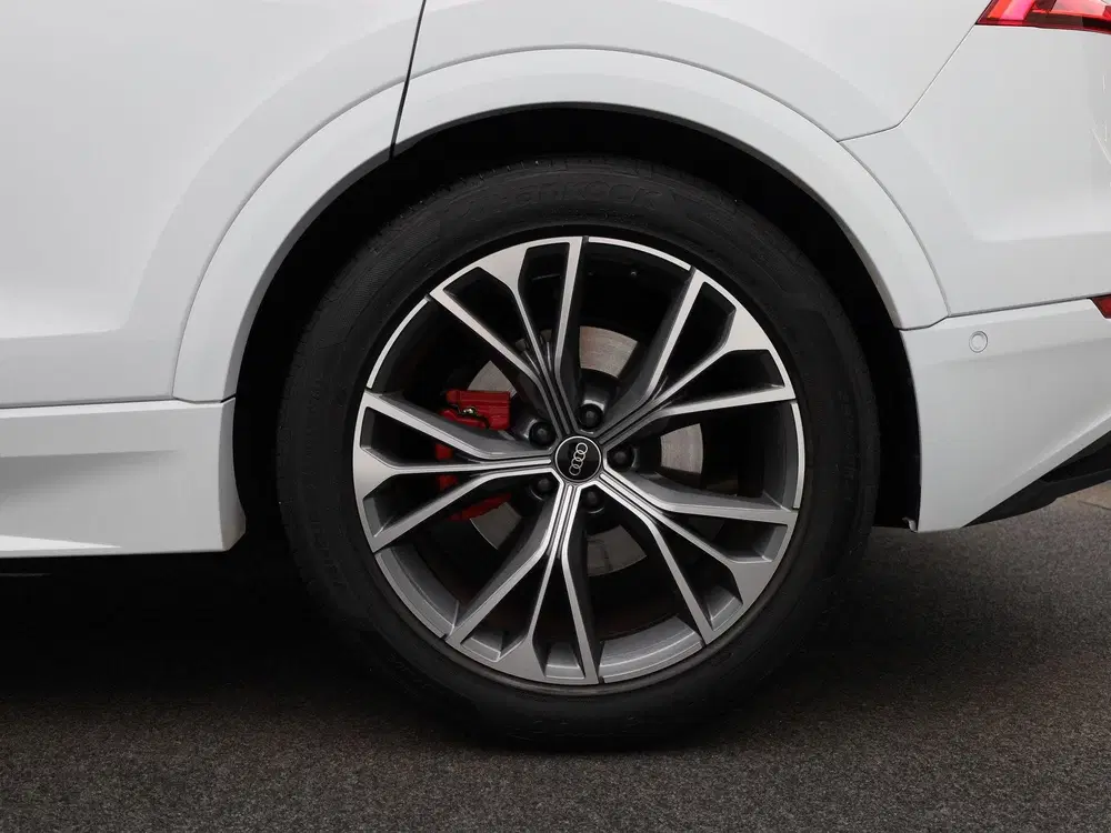 Audi Q8 55 TFSI e quattro Pro Line 381 PK l Adapti uit 2023, foto 8