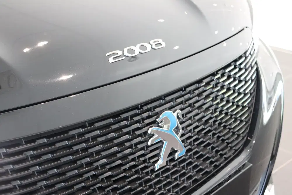 Peugeot 2008 EV Allure Pack 50 kWh uit 2023, foto 10
