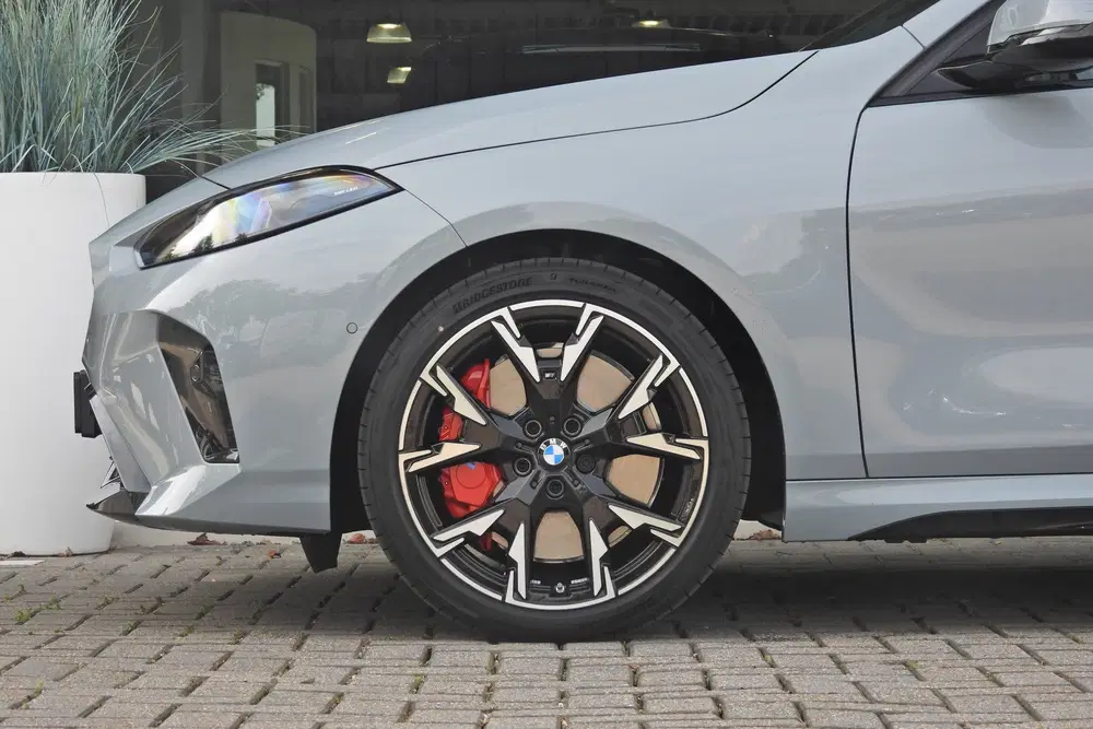 BMW 1-serie 120 M Sport Automaat uit 2026, foto 12