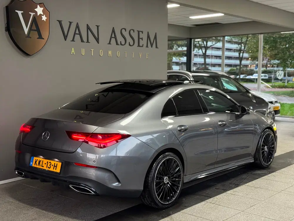 Mercedes-Benz CLA 180 Star Edition AMG Line uit 2024, foto 5