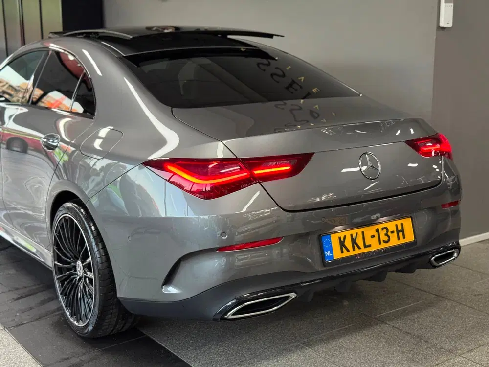 Mercedes-Benz CLA 180 Star Edition AMG Line uit 2024, foto 7