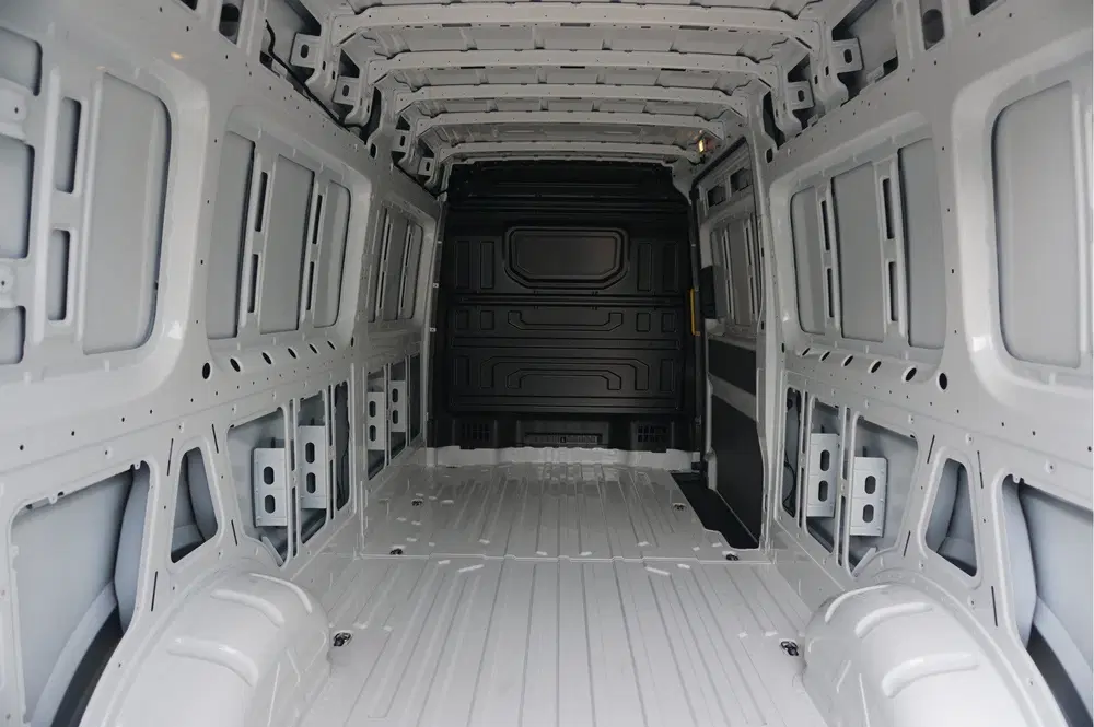 Volkswagen Crafter 35 2.0 TDI 140 L4H3 Airco uit 2022, foto 7