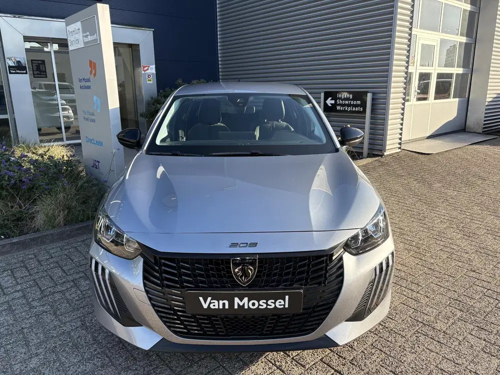 Peugeot 208 1.2 PureTech 75 Active uit 2024, foto 3