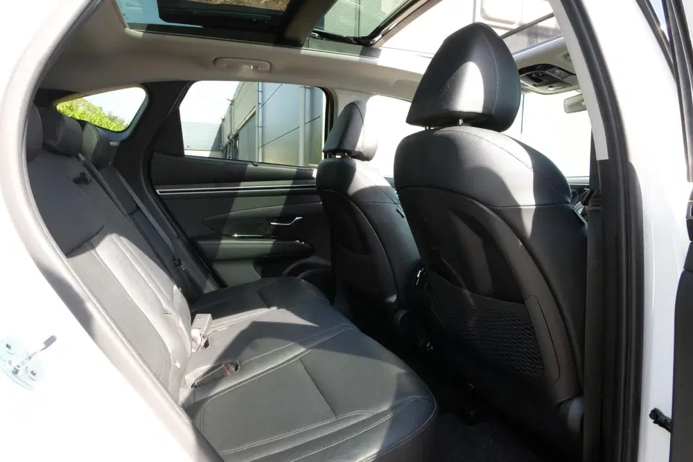 Hyundai TUCSON 1.6 T-GDI PHEV Premium Sky 4WD 265 PK uit 2021, foto 15