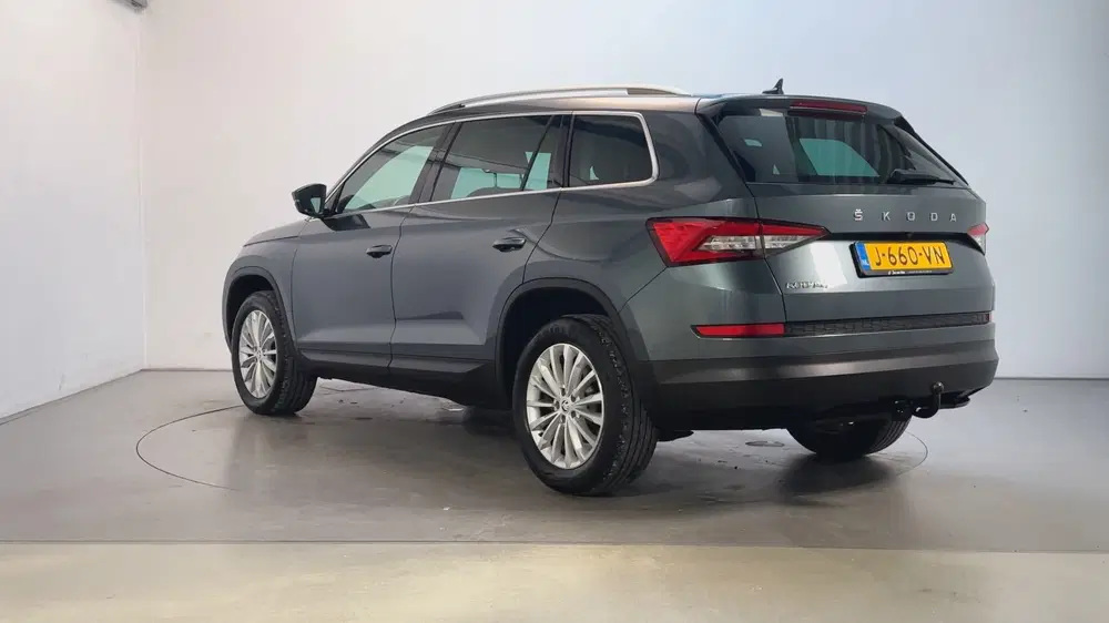 Skoda Kodiaq 1.5 TSI 150pk DSG Business Edition Panoram uit 2020, foto 3