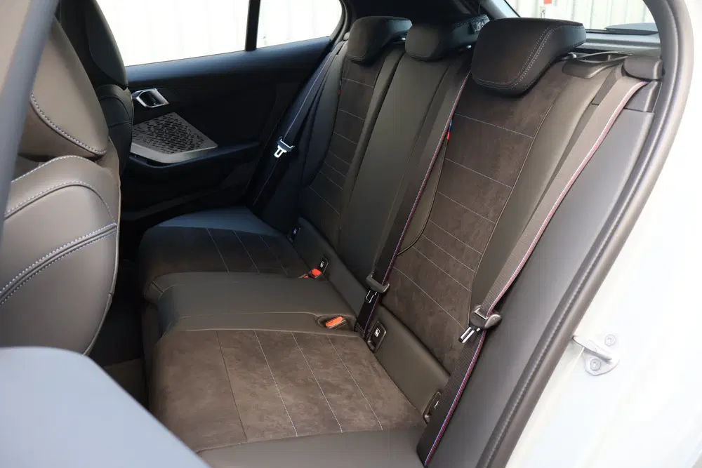 BMW 1-serie 120 Automaat uit 2026, foto 5