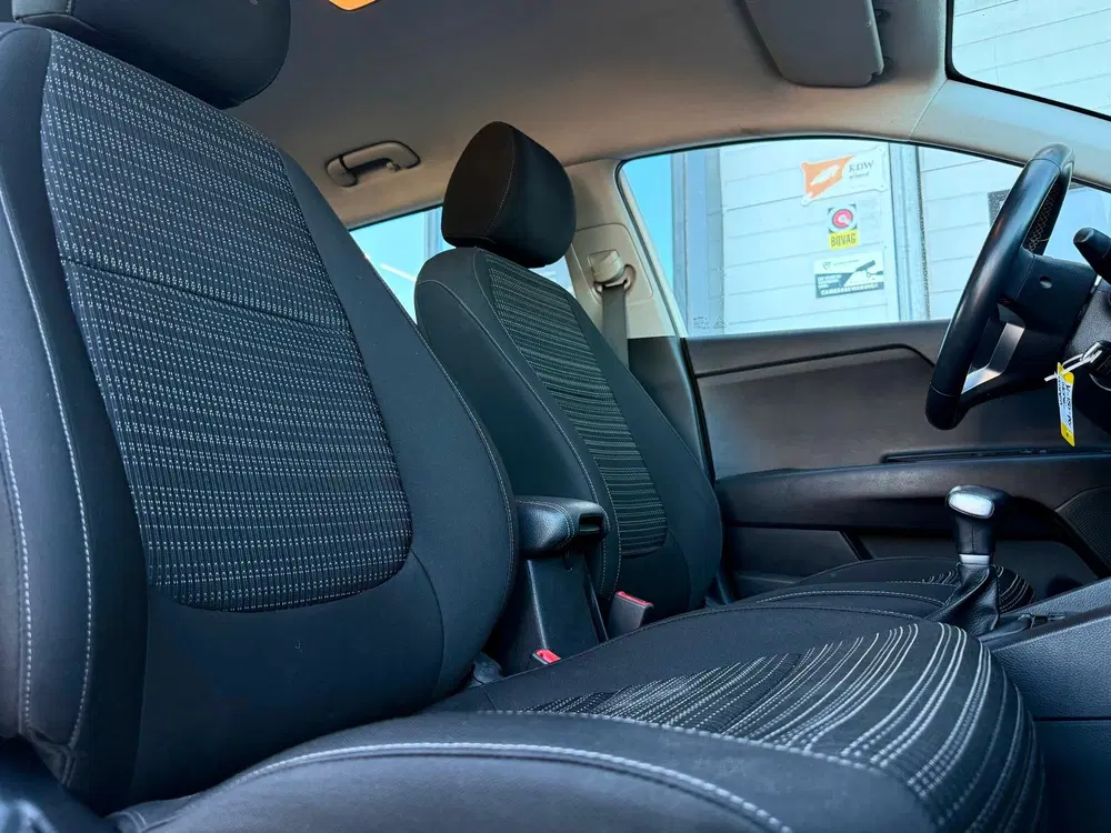 Kia Stonic 1.0 T-GDi MHEV DynamicLine uit 2021, foto 10