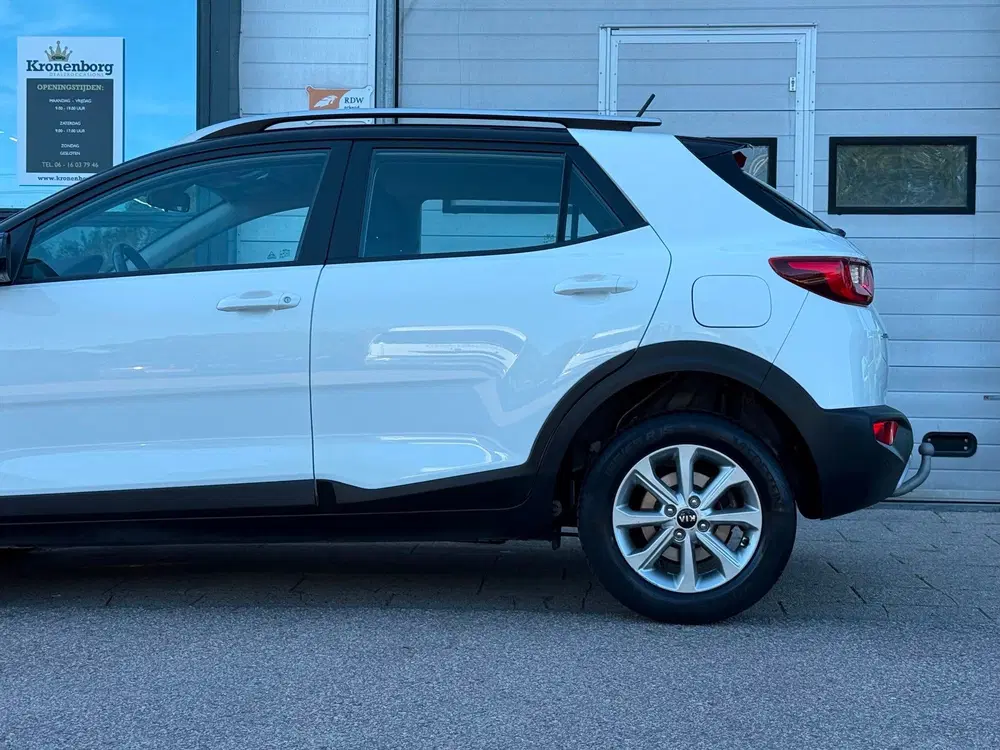 Kia Stonic 1.0 T-GDi MHEV DynamicLine uit 2021, foto 13