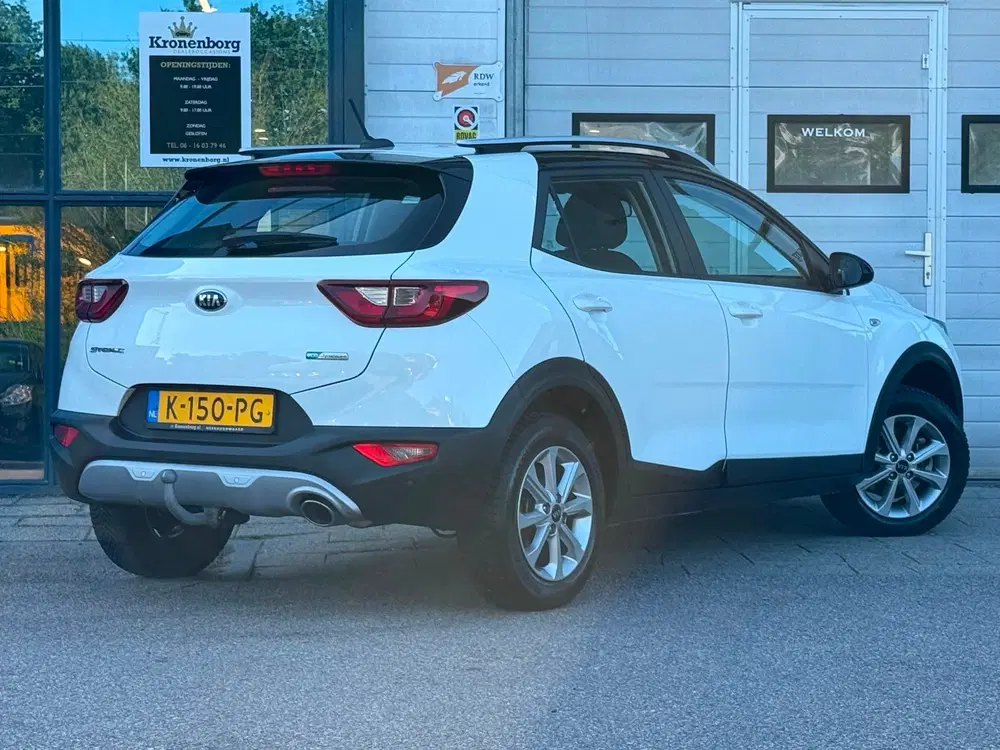 Kia Stonic 1.0 T-GDi MHEV DynamicLine uit 2021, foto 2